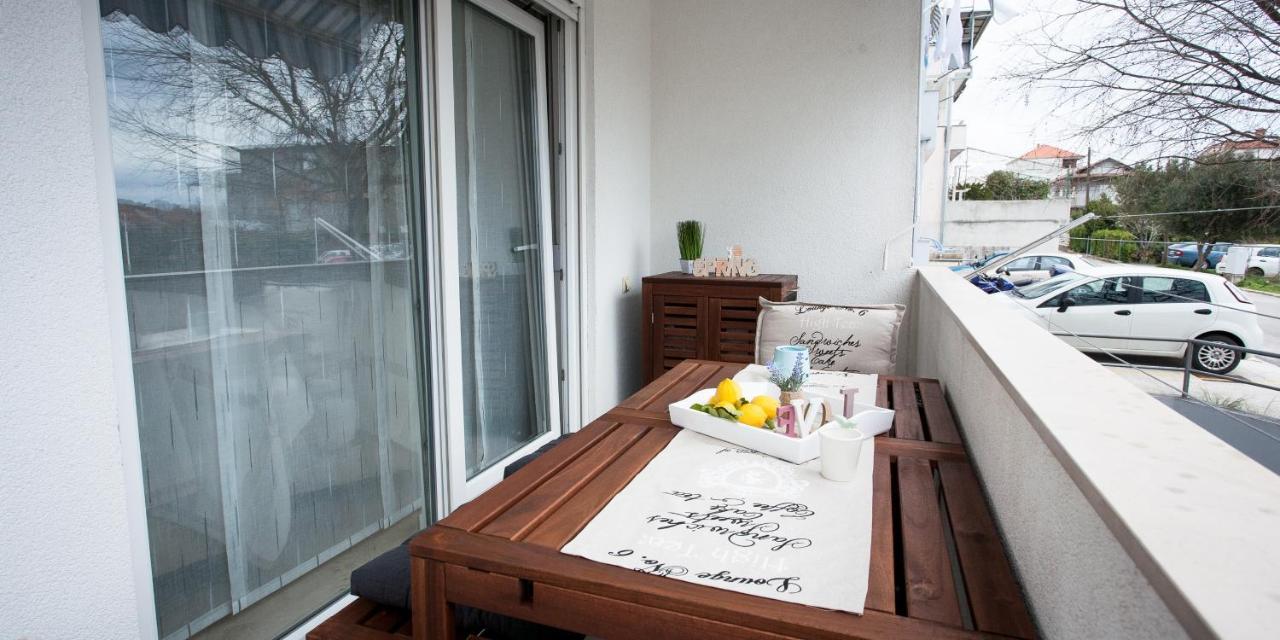 Abbadessa Apartment Kaštela Exterior foto